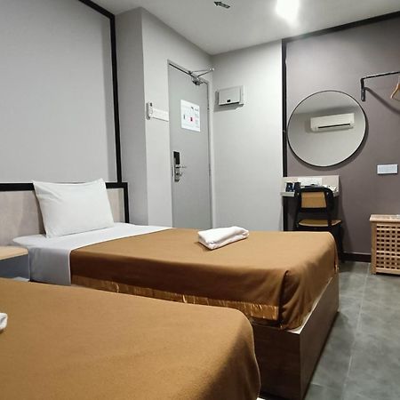 Urban Inn, Jitra Kültér fotó